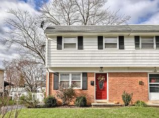 434 W Marion St, Lititz, PA 17543
