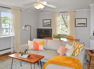 22 Whittemore Rd #22F, Newton, MA 02458