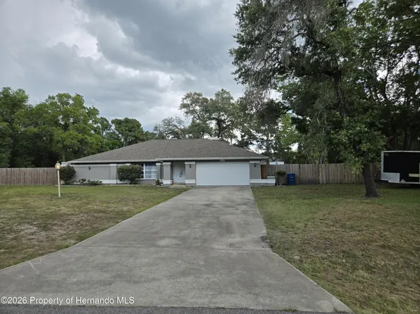 1414 Maximilian Ave, Spring Hill, FL 34609