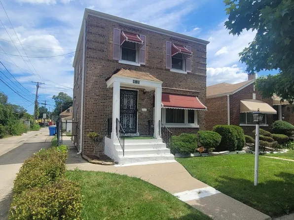 9515 S Dobson Ave, Chicago, IL 60628