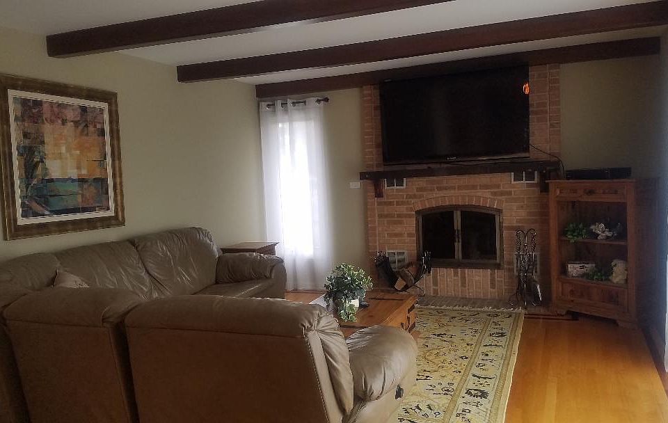 2nd image of 22W371 Foster Ave