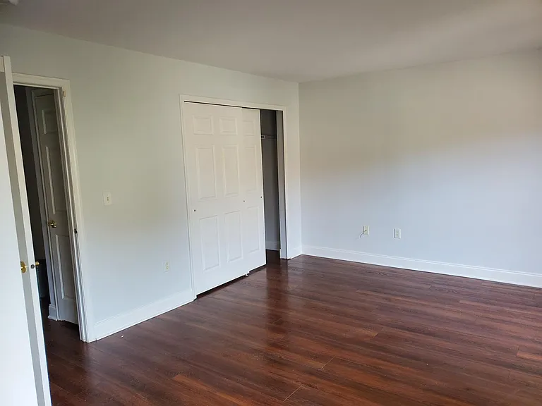 151 Shinnecock Dr — Photo 18