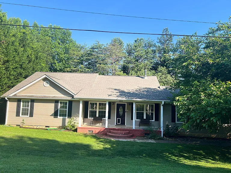 100 Tyger Meadow Rd — Photo 1