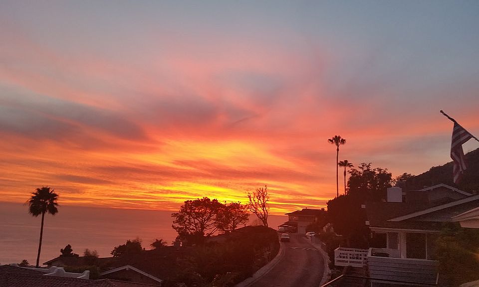 2nd image of 13 N Vista De Catalina