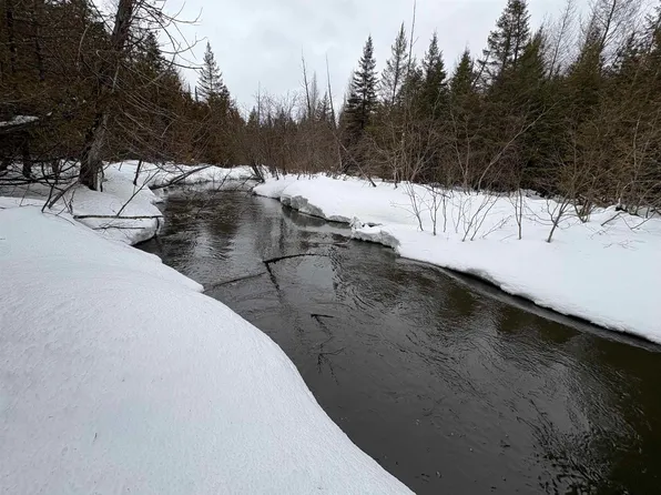 1974 The Bend Road, Greensboro, VT 05841