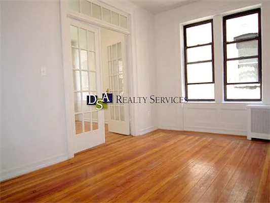 Rented by DSA Realty | media 30