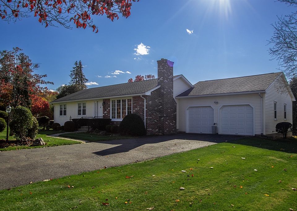 1st image of 265 Vineland Ave