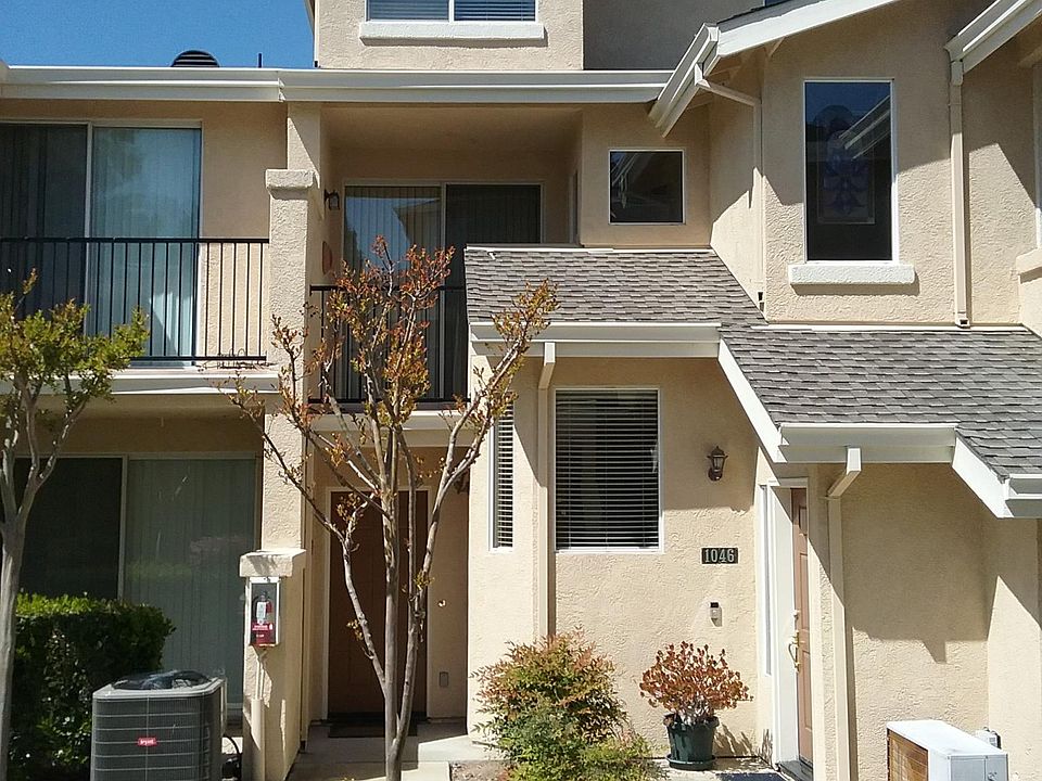 1st image of 1042 Niguel Ln