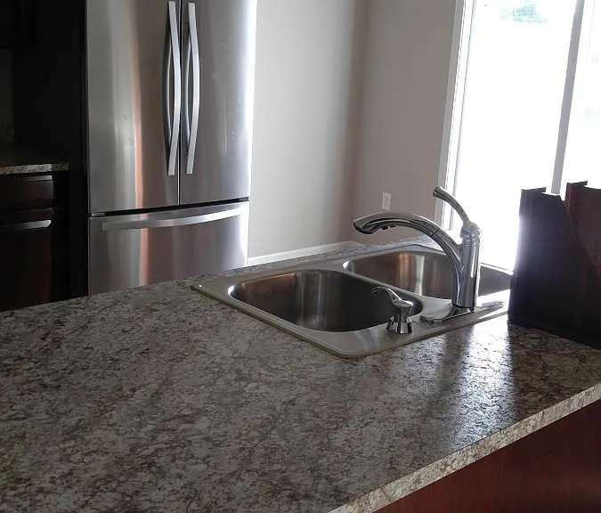 436 W Mount Vernon St — Photo 5