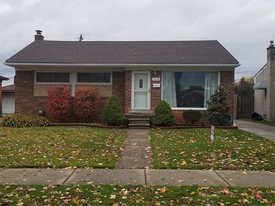 1st image of 31241 Burton St