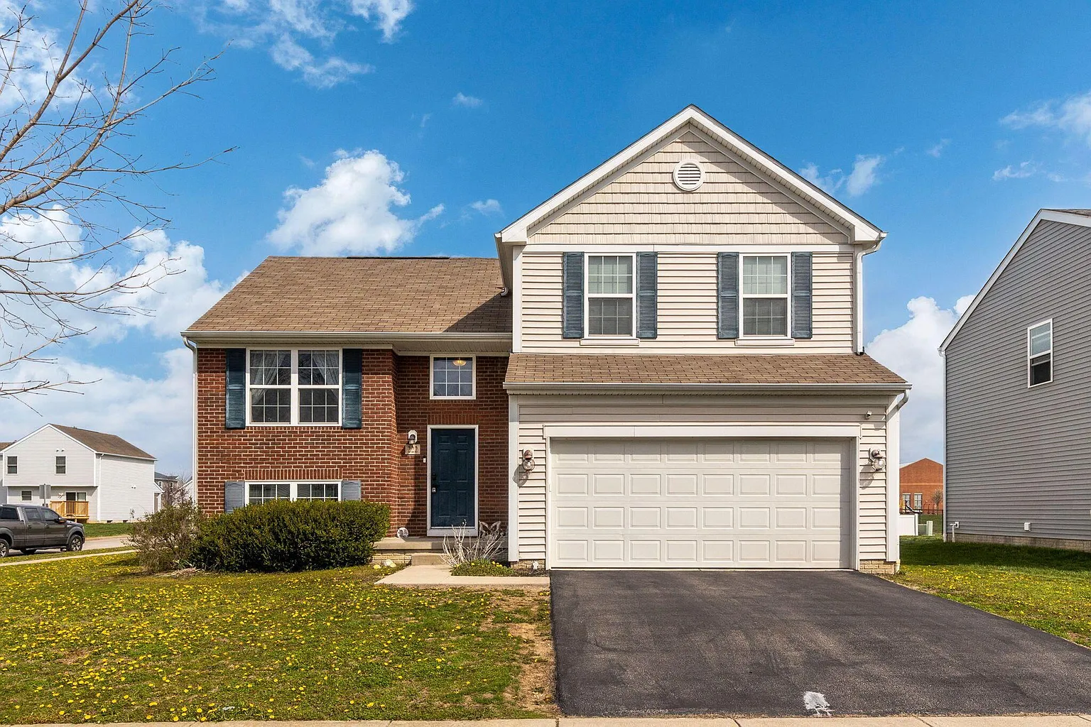 222 Dowler Dr photo 1