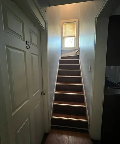 203 Maple St #ST1 — Photo 7