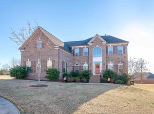 906 Fenway Ct, Boiling Springs, SC 29316