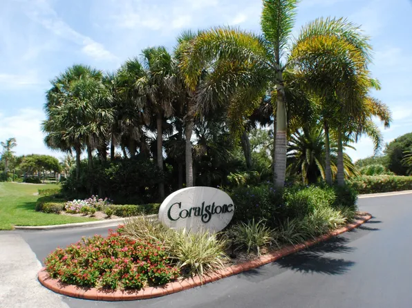 1527 Coral Oak Ln, Vero Beach, FL 32963