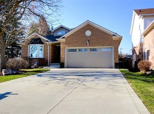 16 Sullivan Ct, Cambridge, ON