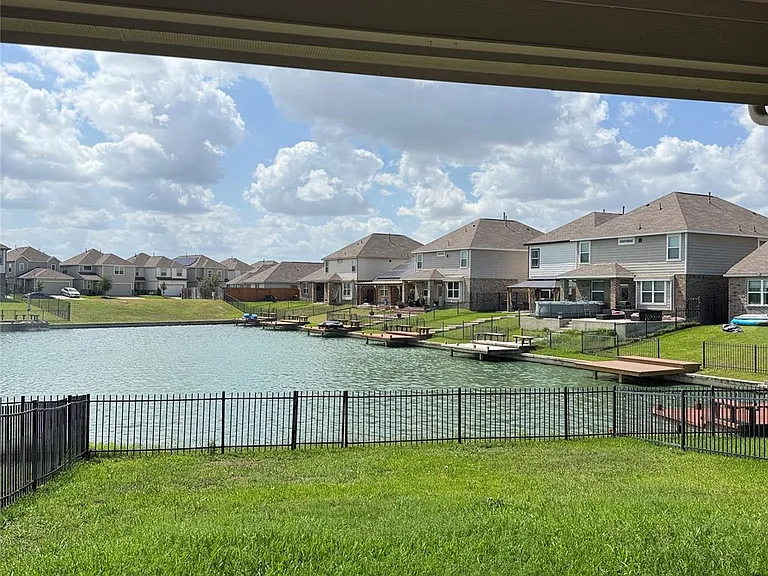 3831 W Alessano Ln — Photo 22
