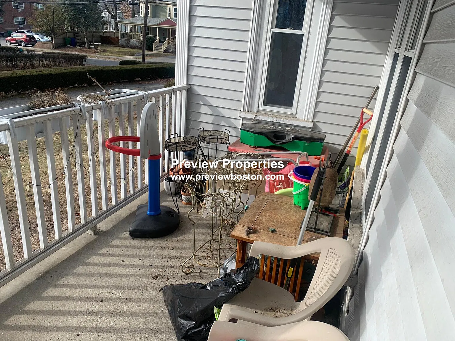 4 bed, 1.0 bath, 1200 sqft, $3,299 — Photo 1