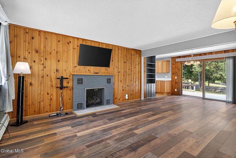5th image of 25 Dorwood Drive