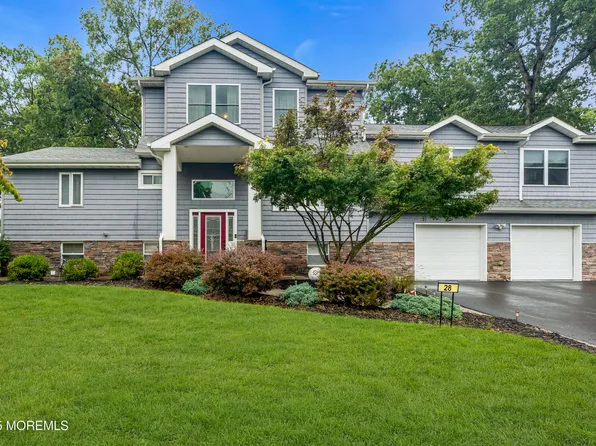 28 Princeton Drive, Howell, NJ 07731