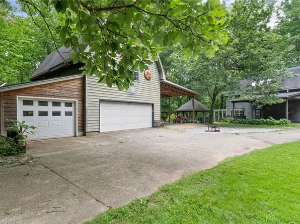 7900 Rainey Ln, Cottondale, AL 35453
