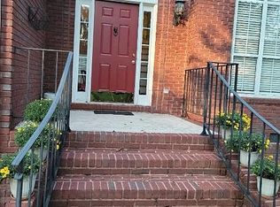 8671 Gable Xing, Chattanooga, TN 37421