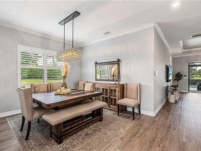 28525 Longford Ct — Photo 9