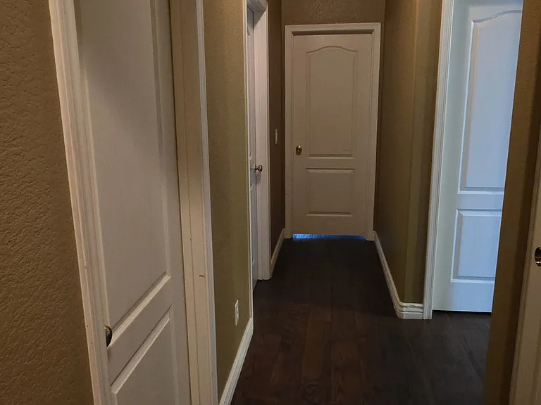12513 W Adams St — Photo 13
