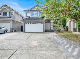 10902 84th Ave, Delta, BC V4C2L4