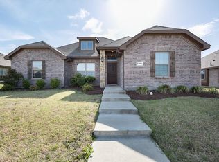 1108 Callalily Dr, Desoto, TX 75115