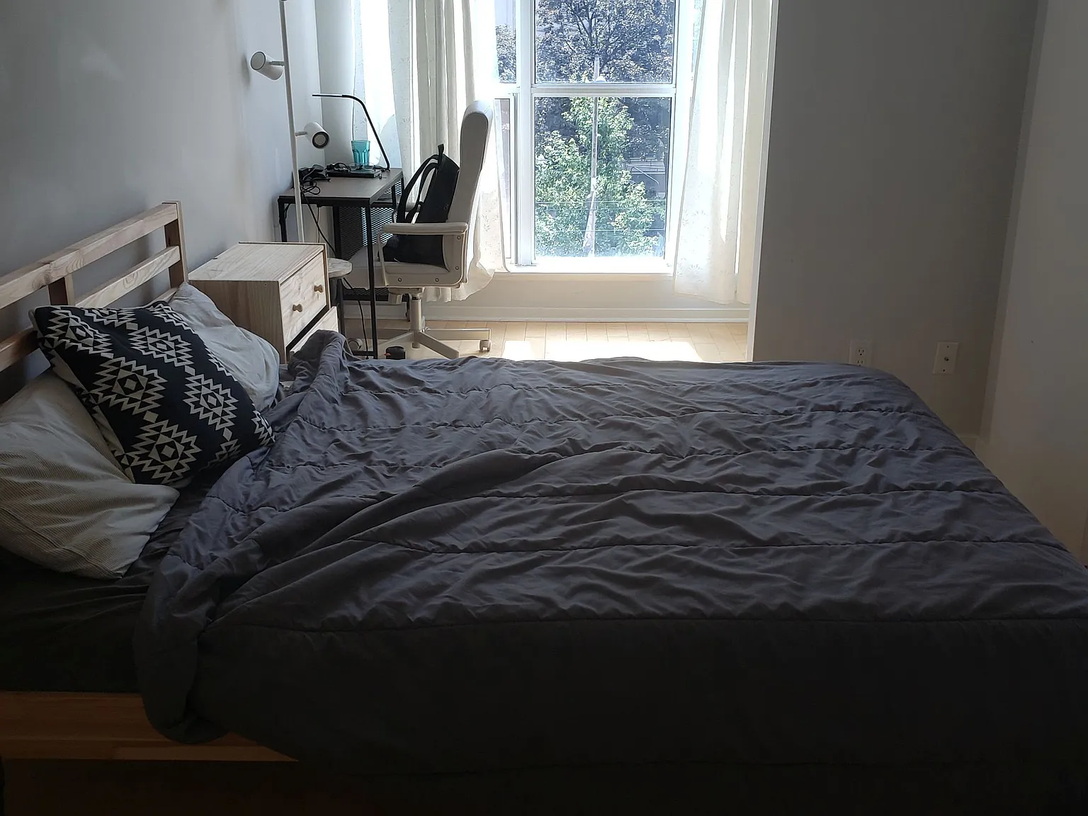 2 bed, $2,850 — Photo 4