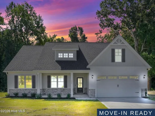 306 Creeks Edge Drive, Pikeville, NC 27863