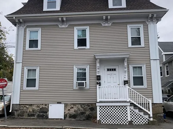 5 Prospect St Floor 2, Marblehead, MA 01945