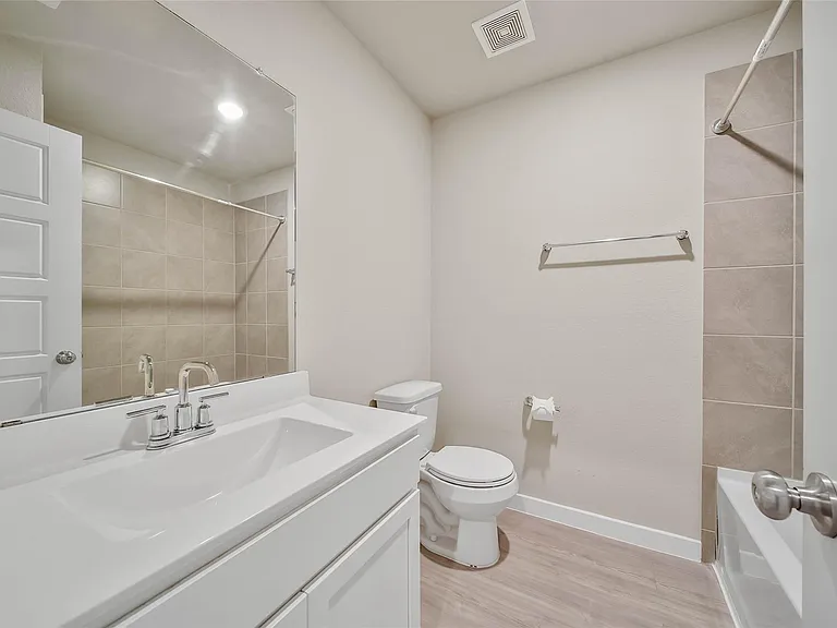 1016 Brighton Orchards Ln — Photo 28