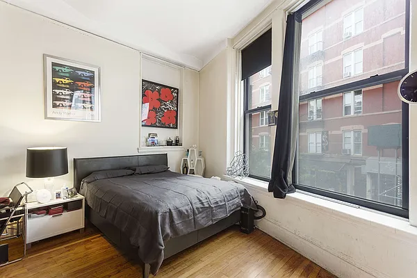 Rented by Compass | media 9