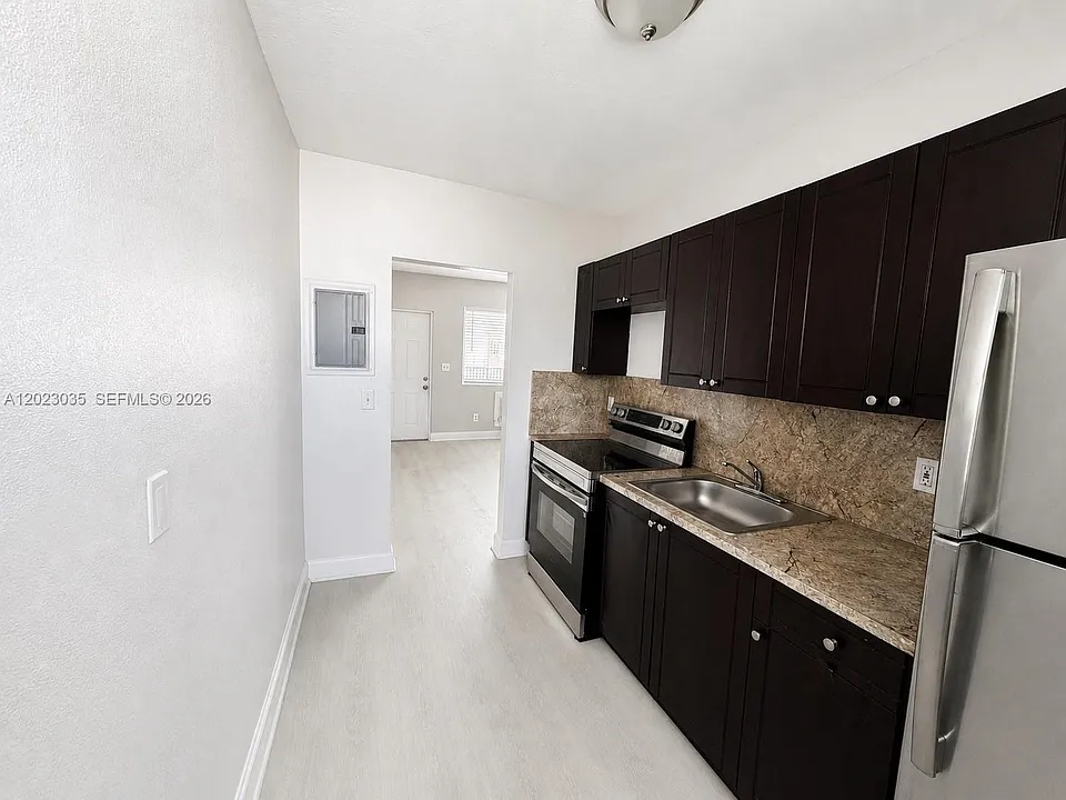 1920 Washington Ave #5