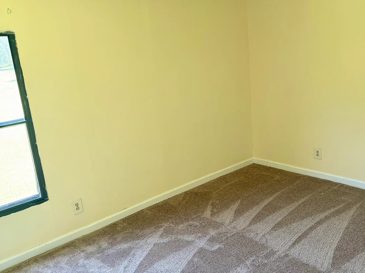 3 bed, 1296 sqft, $1,500 — Photo 4