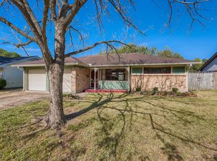 9626 Carousel Ln, Houston, TX 77080