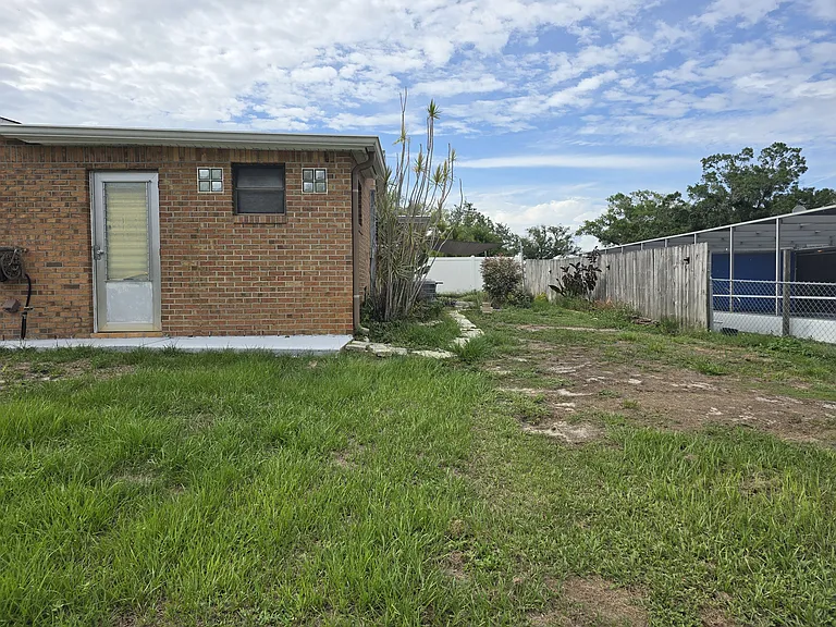 4748 Dogwood St — Photo 10