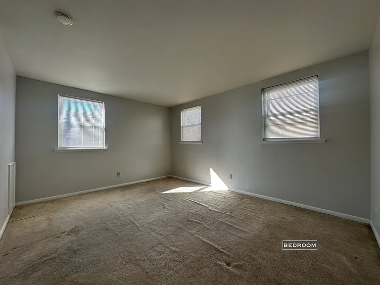 4525 Lardner St #1 — Photo 14