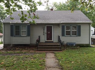 3134 SW 12th St, Topeka, KS 66604