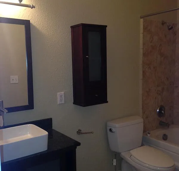 3414 California Ave — Photo 6