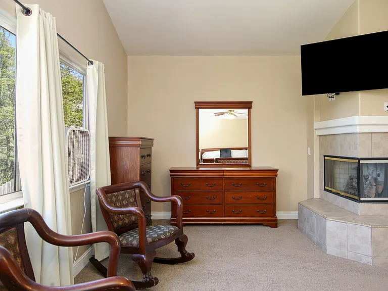 245 Hazel Ln — Photo 26