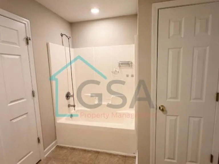 225 Laurel Trace Cir — Photo 20