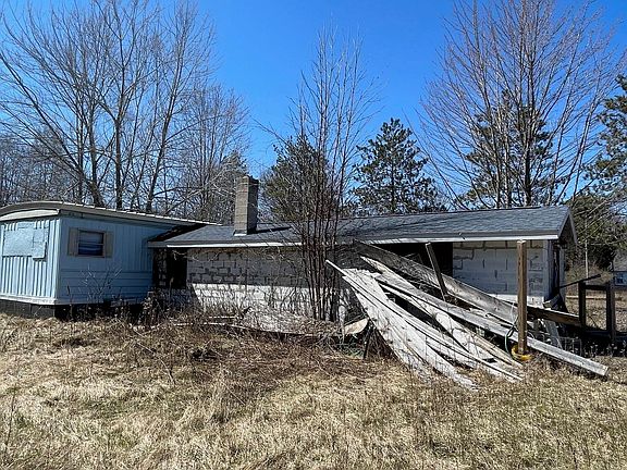 4th image of 5985 Roehrs Rd