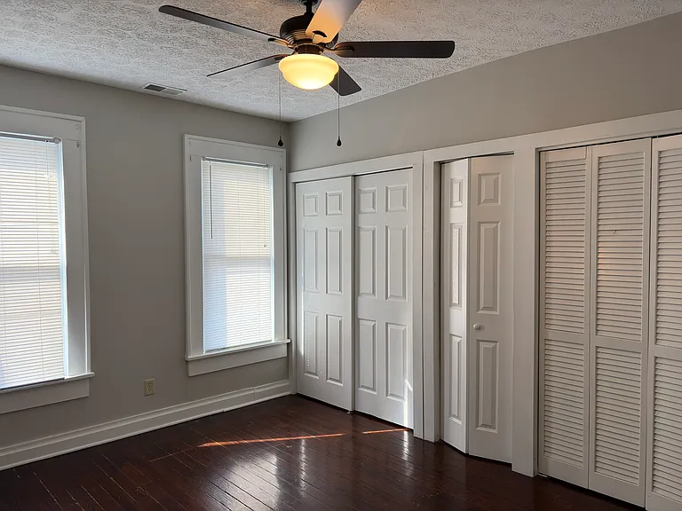 2400 Findley Ave — Photo 11
