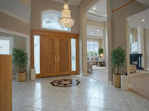 2nd image of 9128 Diamond Rd