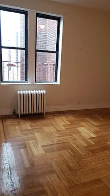 Rented by HFF Realty LLC | media 9