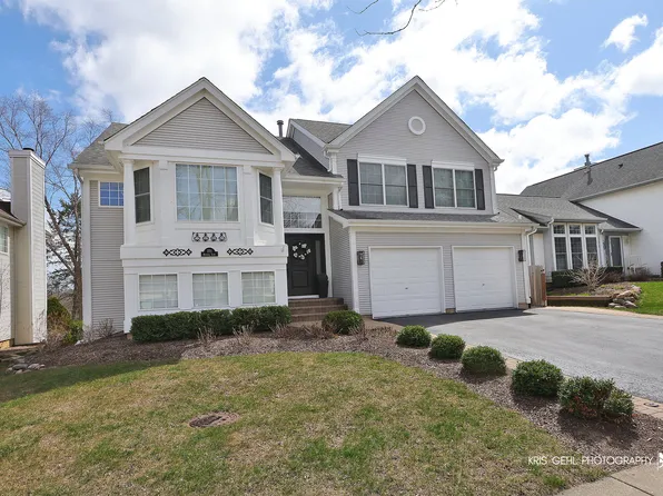 771 Darnell Ln, Gurnee, IL 60031