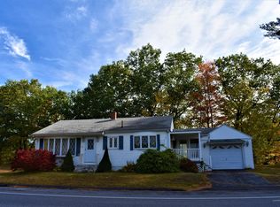 516 Riverside Dr, Auburn, ME 04210