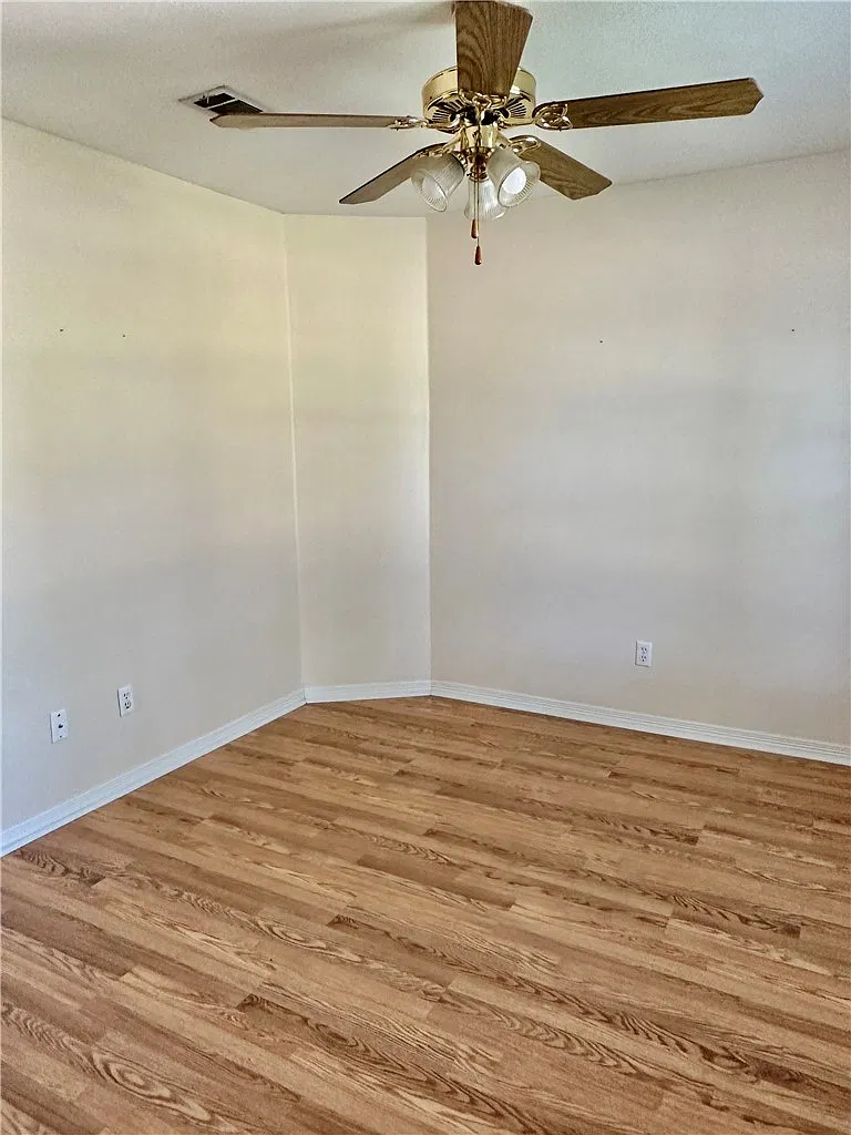 3 bed, 1534 sqft, $2,000 — Photo 4